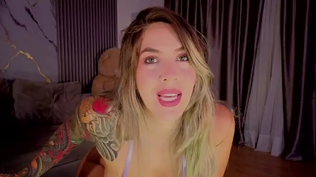 HannaByron online show from 04-11-26, 02:52