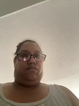 ebonyred online show from 05-22-26, 01:31
