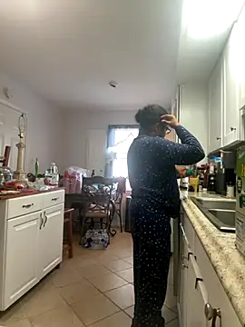 ebonyred online show from 11-11-25, 03:18