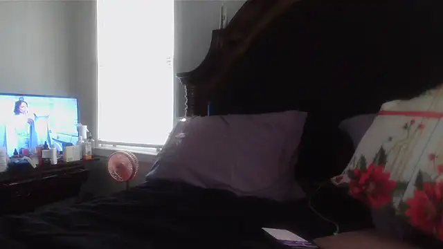 Snapshot of ebonyred chatting on 07-03-26, 02:23 ebonyred online show from 07-03-26, 02:23