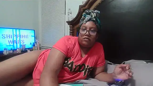 ebonyred online show from 10-10-25, 01:50