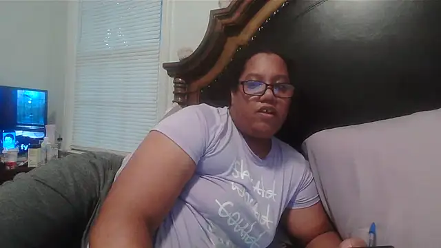 ebonyred online show from 03-16-26, 10:45