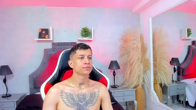 AgarEvans online show from 04-12-26, 05:33