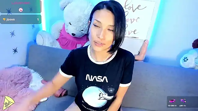 MeganLord online show from 12-15-24, 08:04