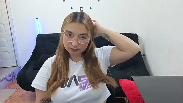  sweetcarla online show from 05-13-26, 05:20