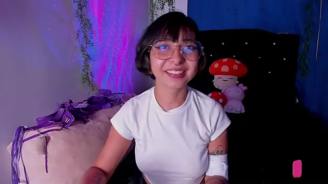 arysUwU online show from 02-15-25, 08:11