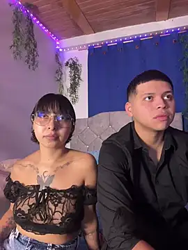 arysUwU online show from 03-18-25, 03:34