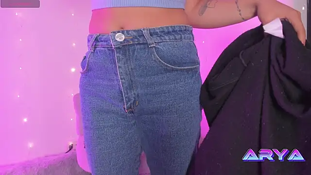 arysUwU online show from 04-08-26, 02:46