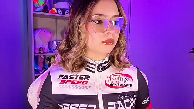 EmilyMiller  online show from 05-27-26, 02:57