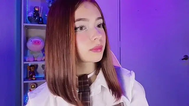 EmilyMiller  online show from 11-06-25, 04:11