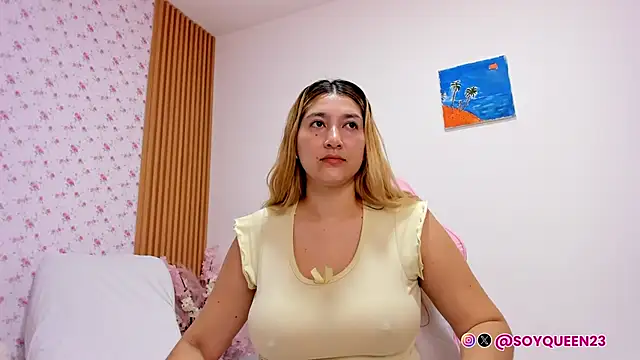 Snapshot of Soyqueen chatting on 02-17-26, 04:32 Soyqueen online show from 02-17-26, 04:32