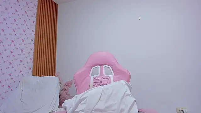 Snapshot of Soyqueen chatting on 03-01-26, 05:24 Soyqueen online show from 03-01-26, 05:24