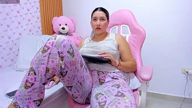 Soyqueen online show from 05-30-26, 03:35