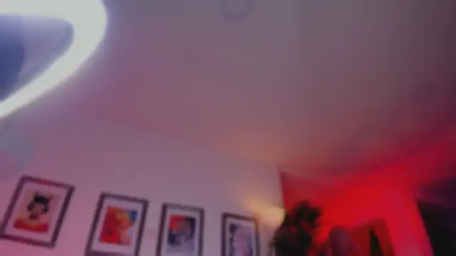 Taylor  foxxx online show from 05-28-26, 06:10