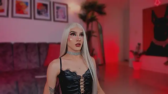 Taylor  foxxx online show from 02-06-26, 04:19