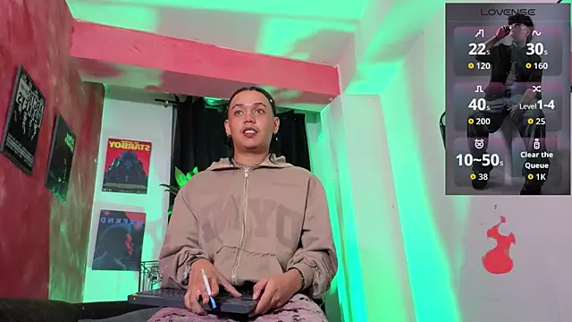 Snapshot of GaelOconner chatting on 02-05-26, 04:08 GaelOconner online show from 02-05-26, 04:08