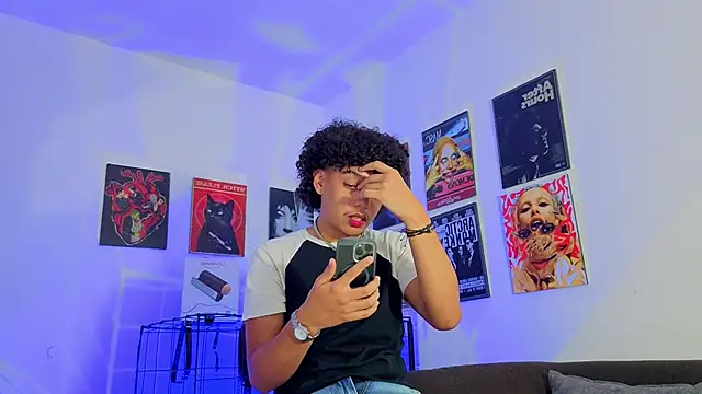 GaelOconner online show from 10-23-25, 02:32