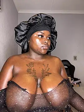 Honeycoco0211 online show from 11-17-25, 01:31