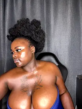 Honeycoco0211 online show from 12-15-25, 03:23