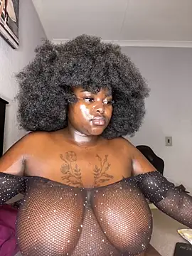 Honeycoco0211 online show from 11-07-25, 07:24