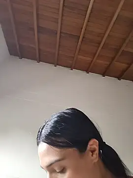 Deisy Torres online show from 04-12-26, 08:12