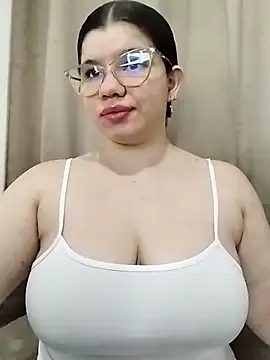 Snapshot of Danzel1105 chatting on 02-20-26, 09:33 Danzel1105 online show from 02-20-26, 09:33