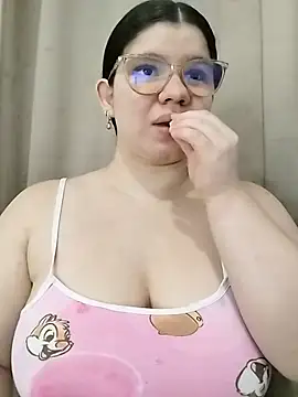 Danzel1105 online show from 04-26-26, 03:15