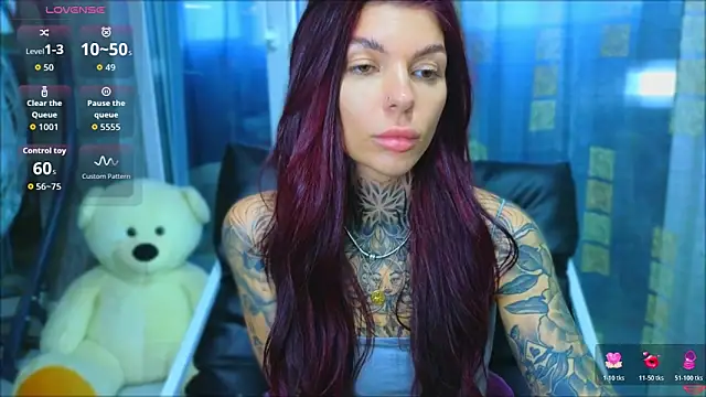 Snapshot of tattooedBabyy chatting on 05-30-26, 10:10 tattooedBabyy online show from 05-30-26, 10:10