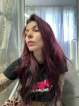 Snapshot of tattooedBabyy chatting on 06-01-26, 10:48 tattooedBabyy online show from 06-01-26, 10:48