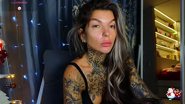 tattooedBabyy online show from 12-17-25, 07:24