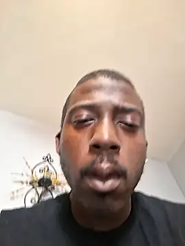 chocolatemeatstick25 online show from 04-30-26, 05:09