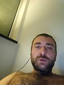 Snapshot of TIGERRR86 chatting on 09-28-25, 06:48 TIGERRR86 online show from 09-28-25, 06:48