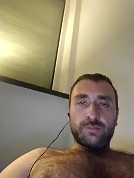 Snapshot of TIGERRR86 chatting on 09-21-25, 09:53 TIGERRR86 online show from 09-21-25, 09:53