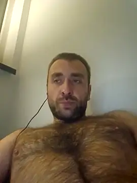 Snapshot of TIGERRR86 chatting on 09-17-25, 10:12 TIGERRR86 online show from 09-17-25, 10:12