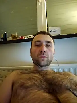 Snapshot of TIGERRR86 chatting on 02-09-25, 12:17 TIGERRR86 online show from 02-09-25, 12:17