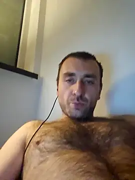 Snapshot of TIGERRR86 chatting on 10-04-25, 09:05 TIGERRR86 online show from 10-04-25, 09:05