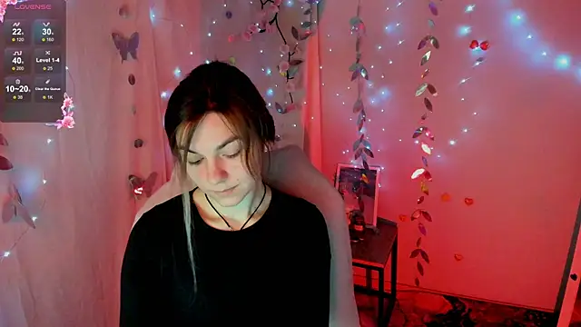 Sweet me  online show from 04-23-26, 06:31