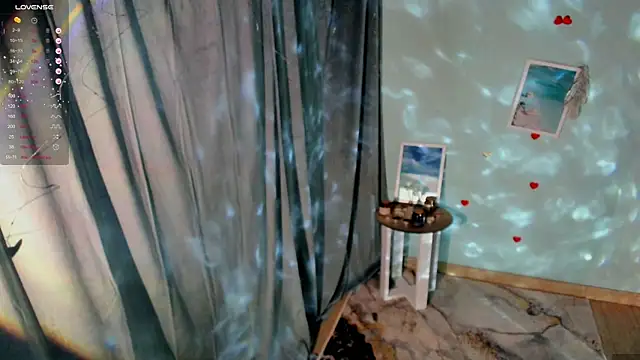 Sweet me  online show from 09-28-25, 05:47