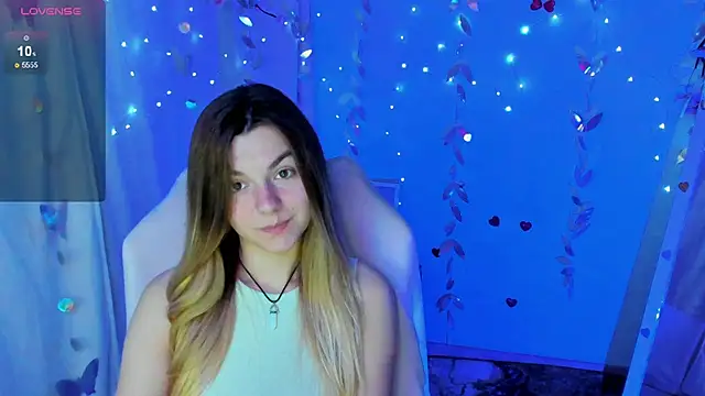 Sweet me  online show from 07-20-26, 05:59