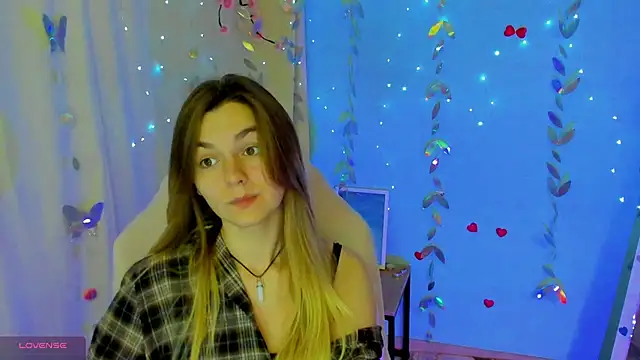 Sweet me  online show from 07-10-26, 06:19