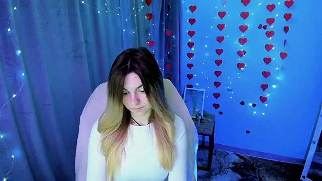 Sweet me  online show from 03-30-26, 06:04