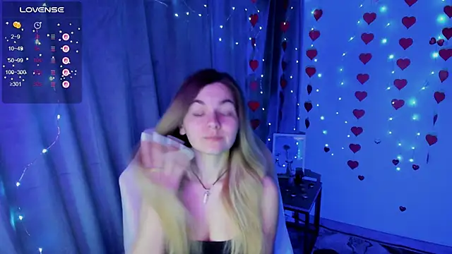 Sweet me  online show from 02-21-26, 07:21