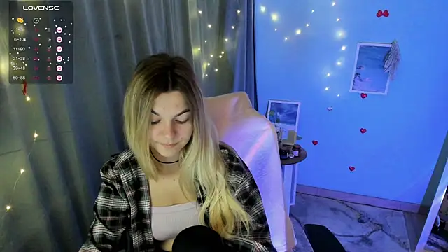 Sweet me  online show from 09-21-25, 05:45