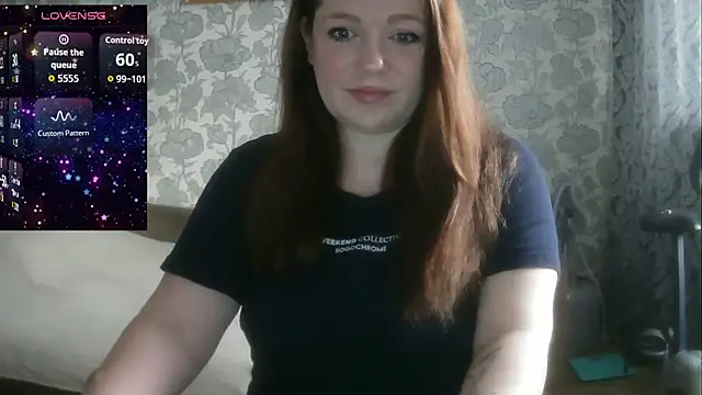 Snapshot of Sabrina_Poison chatting on 07-23-26, 02:42 Sabrina Poison online show from 07-23-26, 02:42