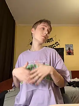 Crayzy Luv online show from 03-10-25, 09:51