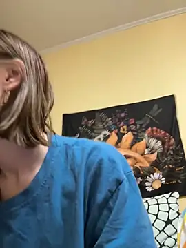 Crayzy Luv online show from 01-15-25, 05:26