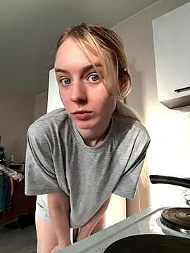 Crayzy Luv online show from 01-14-26, 10:19