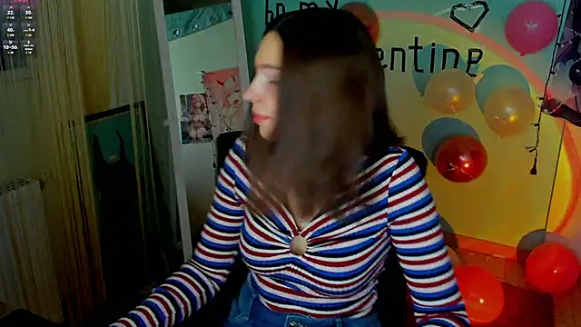 Lexy flower online show from 02-13-25, 01:37