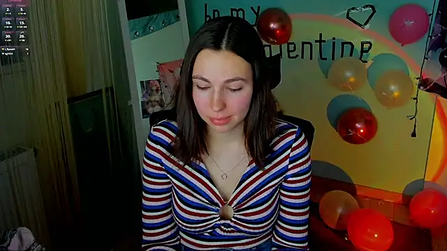 Lexy flower online show from 02-13-25, 04:39