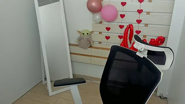 Lexy flower online show from 03-21-25, 01:23